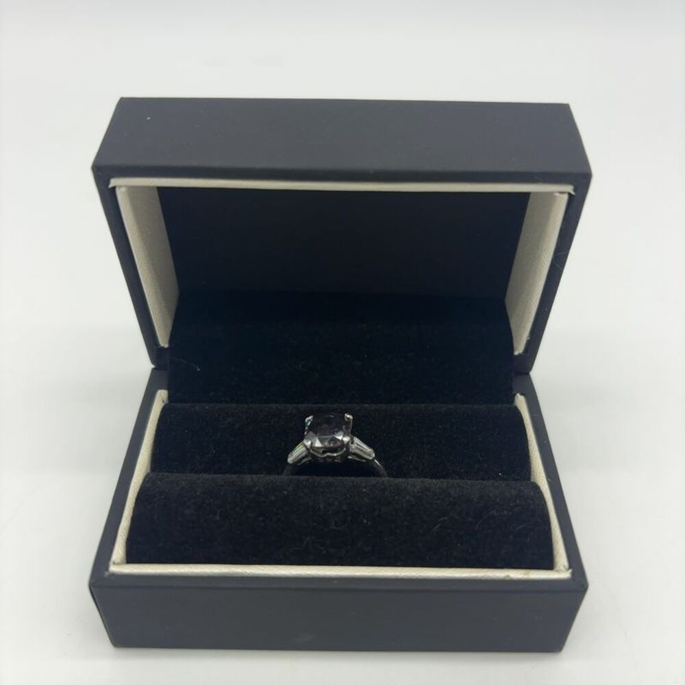 Unbranded Platinum Cushion Cut Color Change Garnet and Diamond Ring Size 4.5
